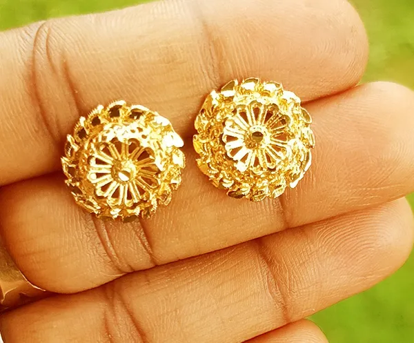 (Pack_Of_2)_Assamese_Traditional_Golden_Flower_Top_Copper_Stud_Earring_For_Girls_&_Women